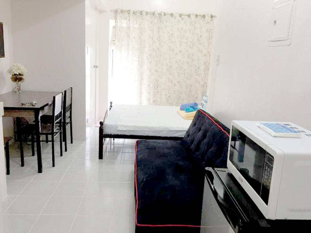 Cityland Tagaytay Taal Lake View City View Free Pool Parking Studios With Balcony Are City View Tagaytay City Екстериор снимка