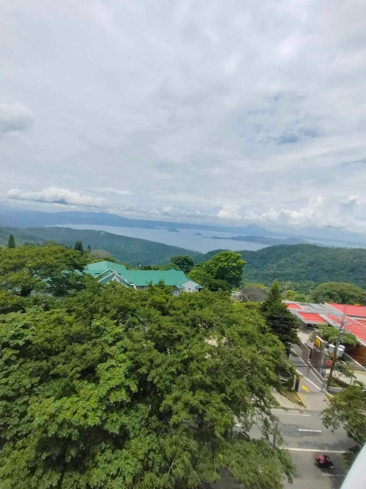 Cityland Tagaytay Taal Lake View City View Free Pool Parking Studios With Balcony Are City View Tagaytay City Екстериор снимка